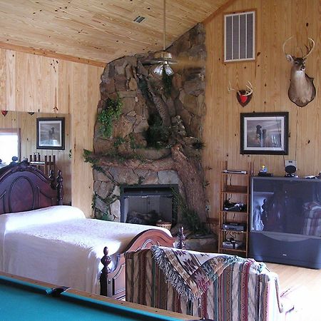 Shalom House Bed And Breakfast Tifton Εξωτερικό φωτογραφία