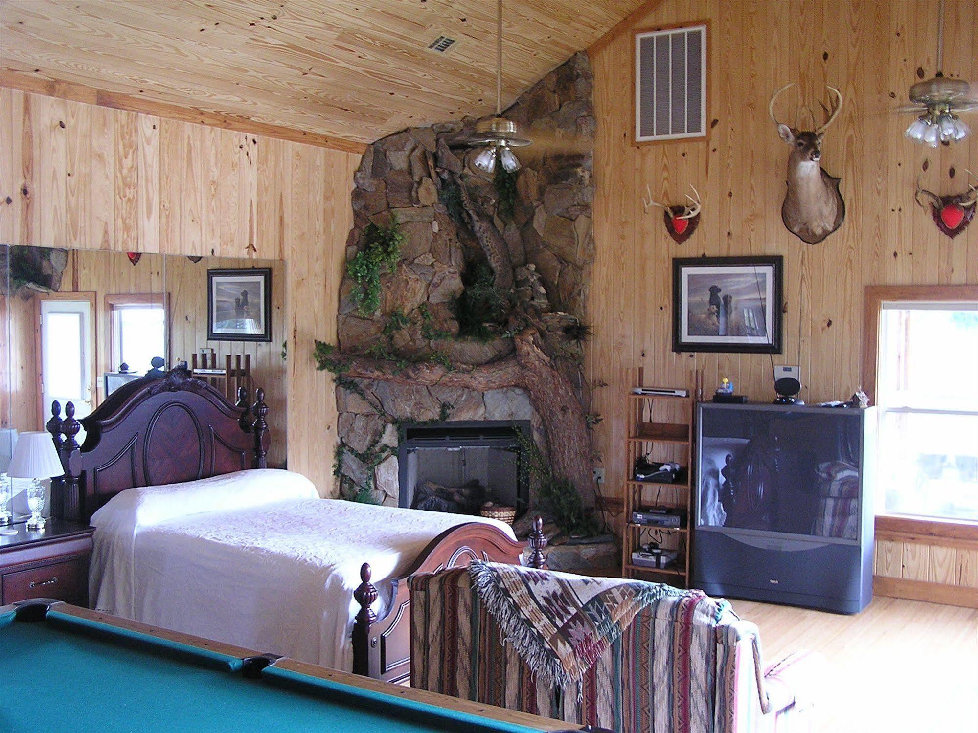 Shalom House Bed And Breakfast Tifton Εξωτερικό φωτογραφία