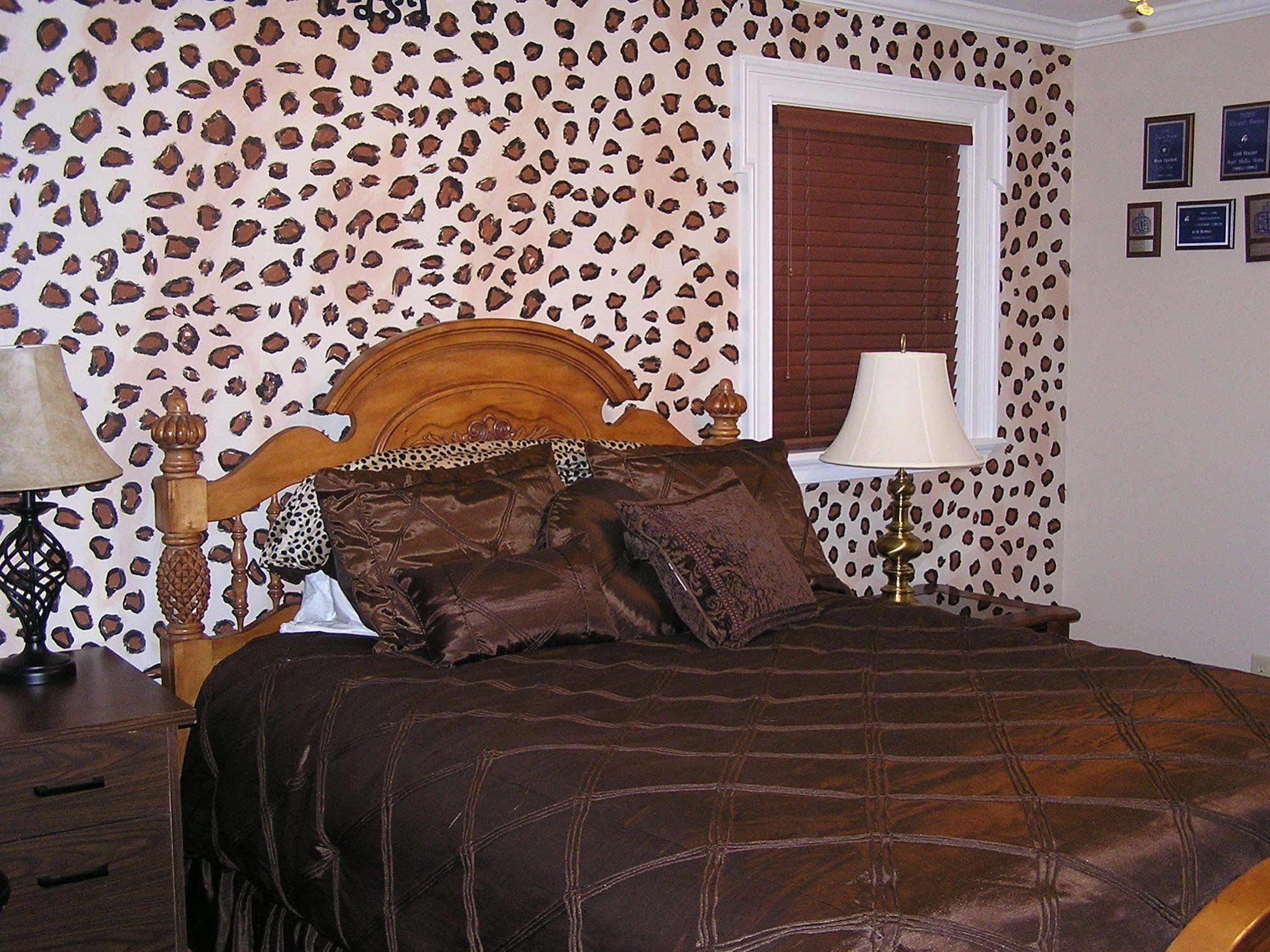 Shalom House Bed And Breakfast Tifton Δωμάτιο φωτογραφία