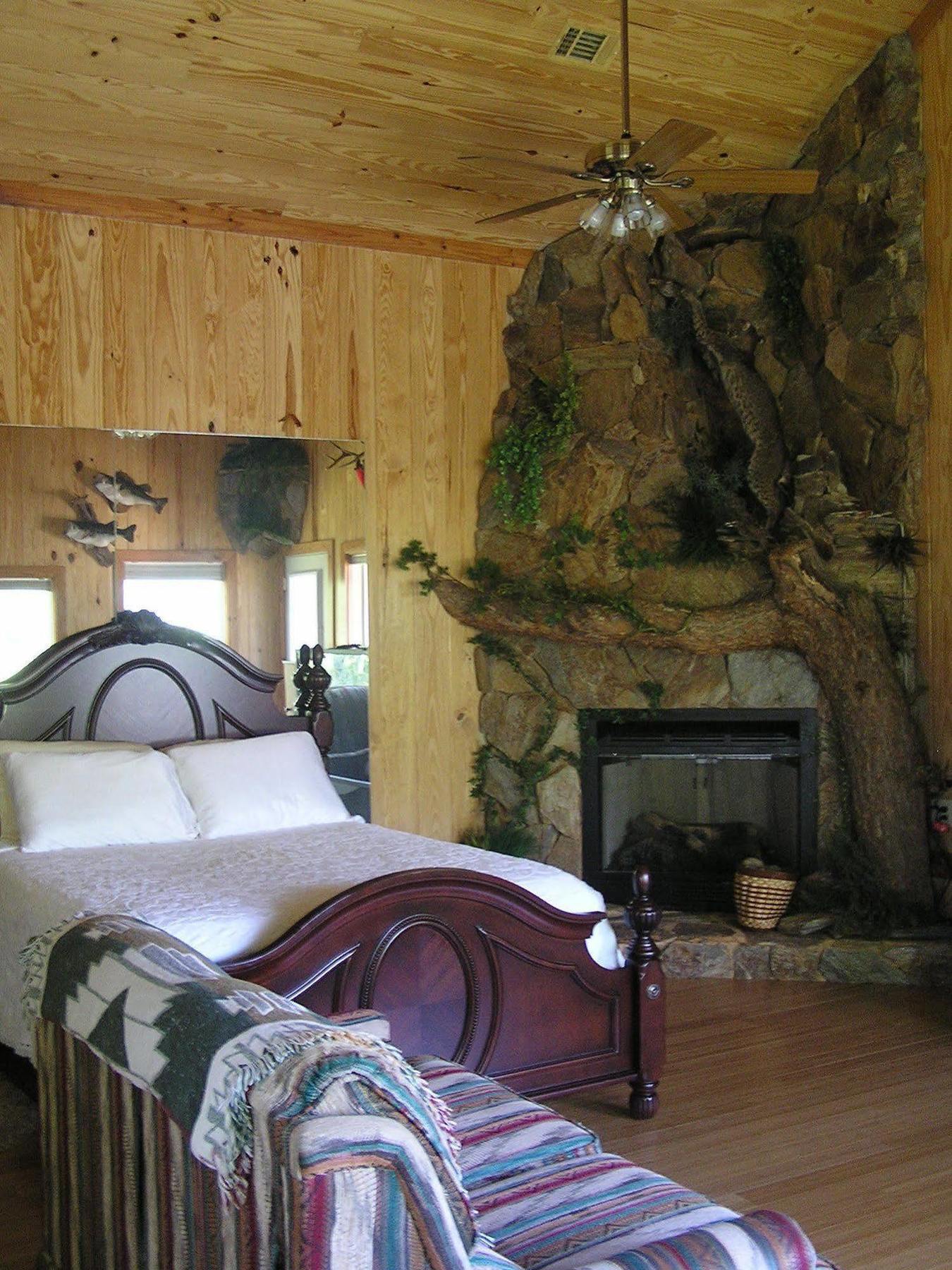 Shalom House Bed And Breakfast Tifton Δωμάτιο φωτογραφία